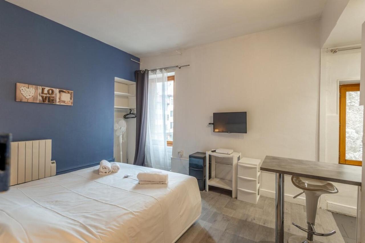 Ferienwohnung Studio For 2 Located In The City Center Annecy Exterior foto